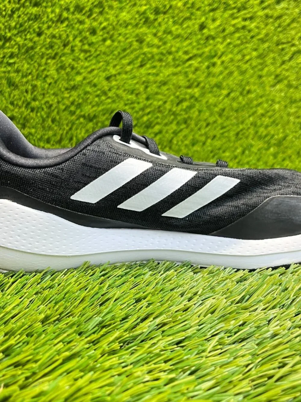 Adidas EQ21 Run Boys Size 6Y Black White Athletic Running Walking Shoes Sneakers